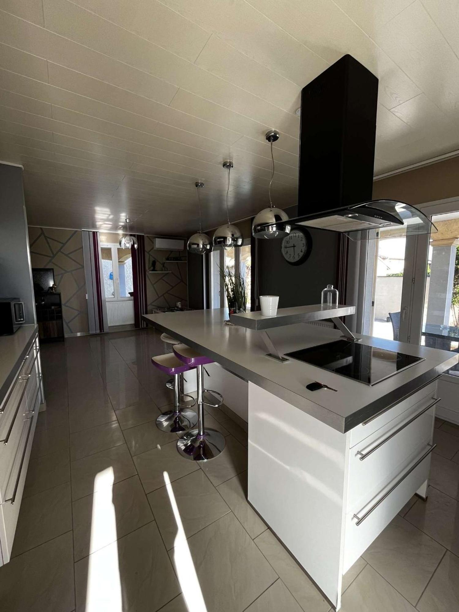 Contemporaine Avec Piscine * Romans-sur-Isere
